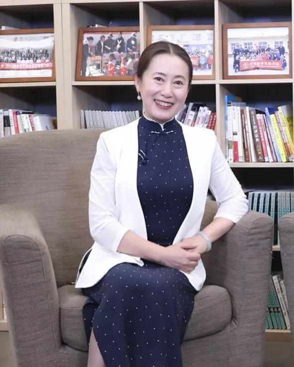 康丽颖.jpg