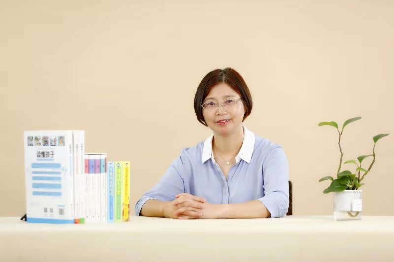 边玉芳.jpg